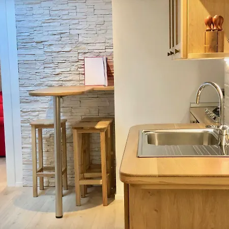 Apartment Triestevillas Largo Barriera, Intimate&friendly Attic W/ Ac Trieste